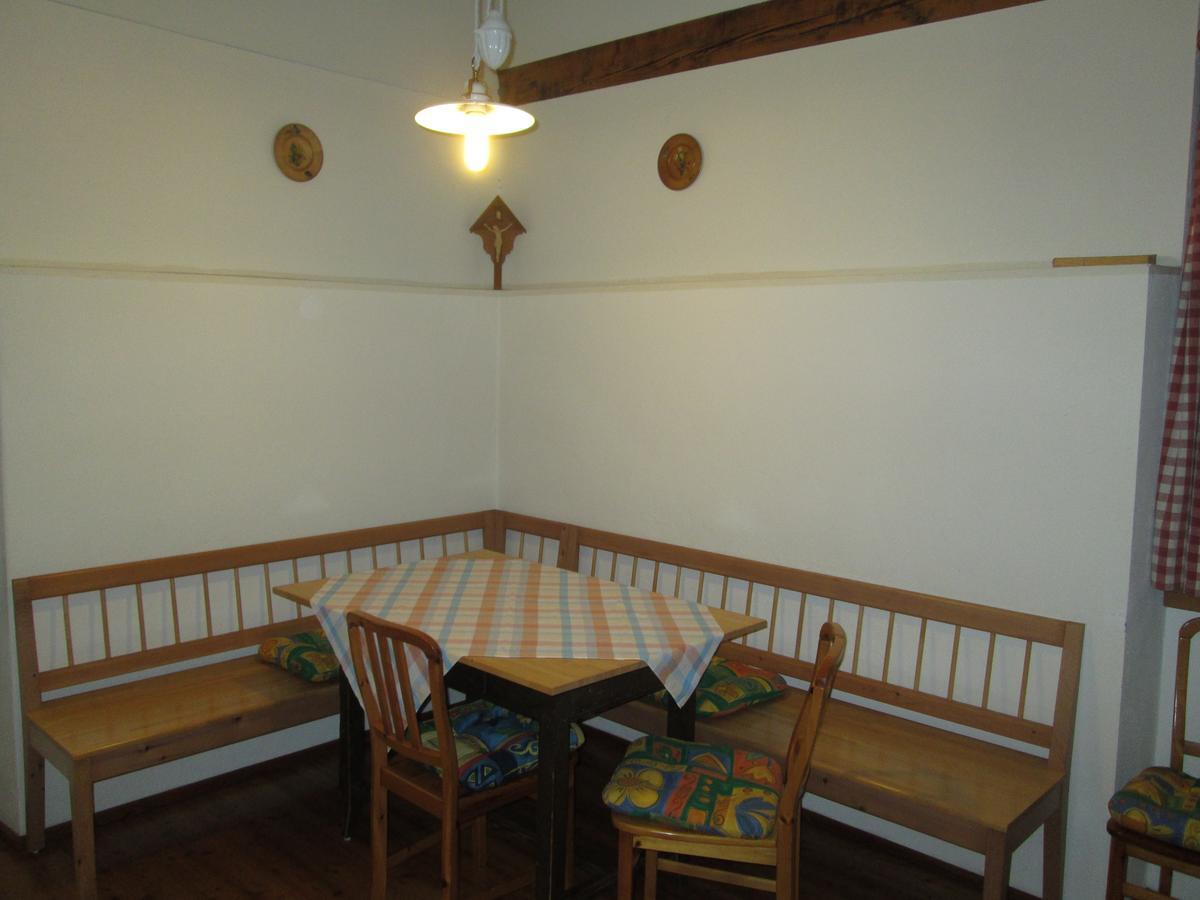 Schloss Manndorf Gaestehaus Kotschach-Mauthen المظهر الخارجي الصورة