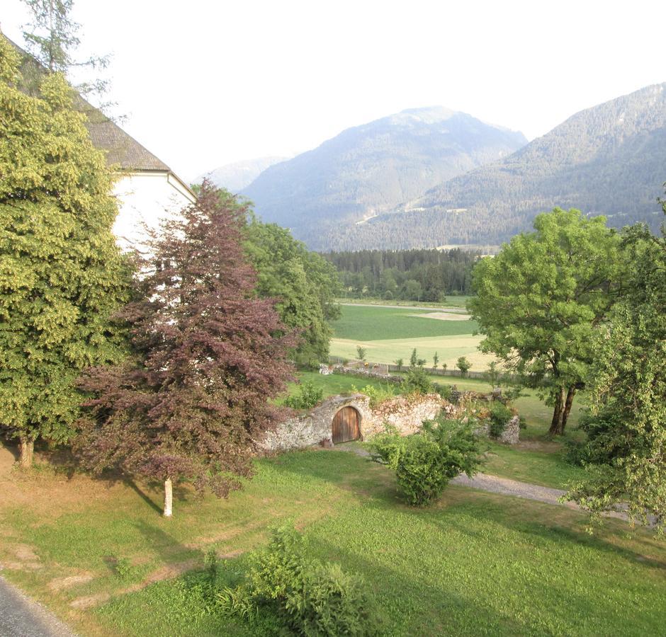 Schloss Manndorf Gaestehaus Kotschach-Mauthen المظهر الخارجي الصورة